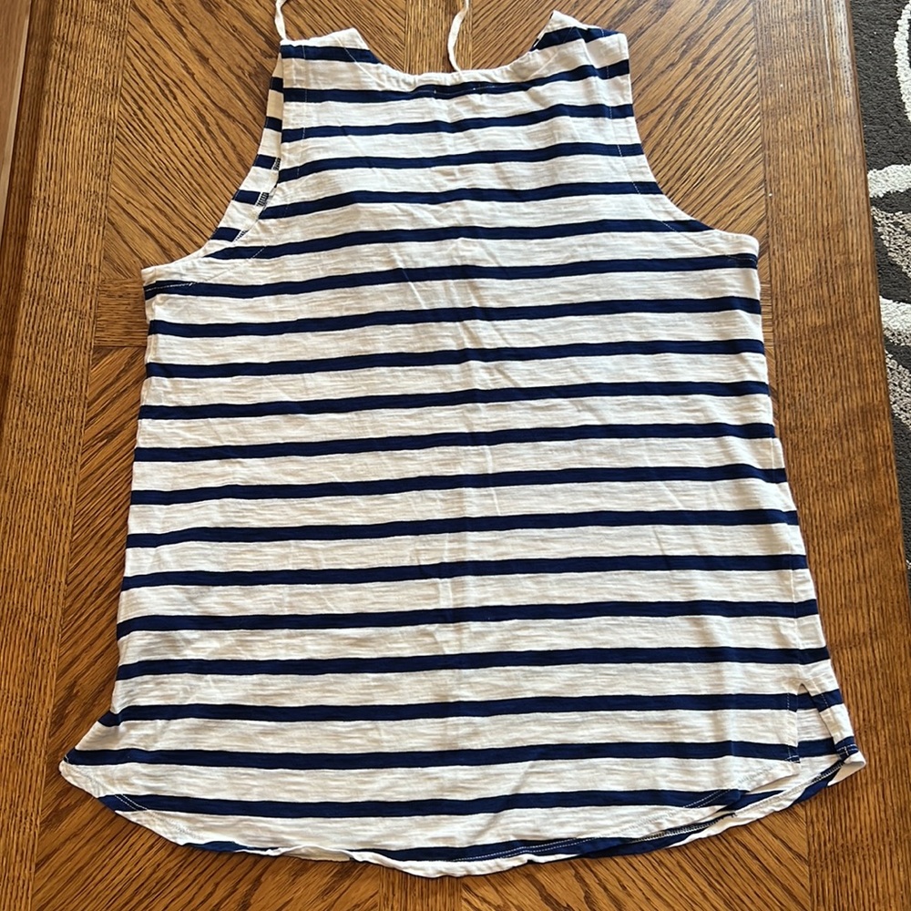 ✅Old Navy striped blue and a lite cream color tank top with tie up front Size L - Picture 5 of 5